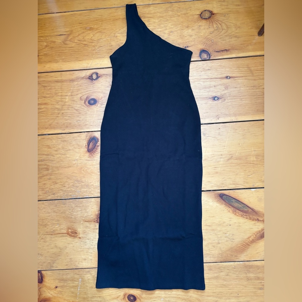 New Sold Out NYC The One and Only Dress black M